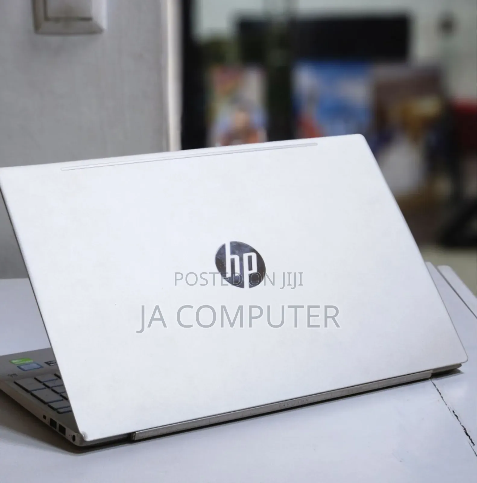 New Laptop HP Pavilion 15 8GB Intel Core I5 SSD 1.5T