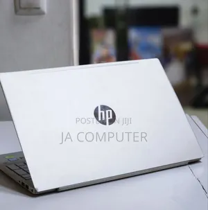 New Laptop HP Pavilion 15 8GB Intel Core I5 SSD 1.5T