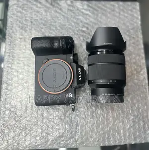 Sony A7r 3 With 28-70mm Mirrorless Camera Brand New