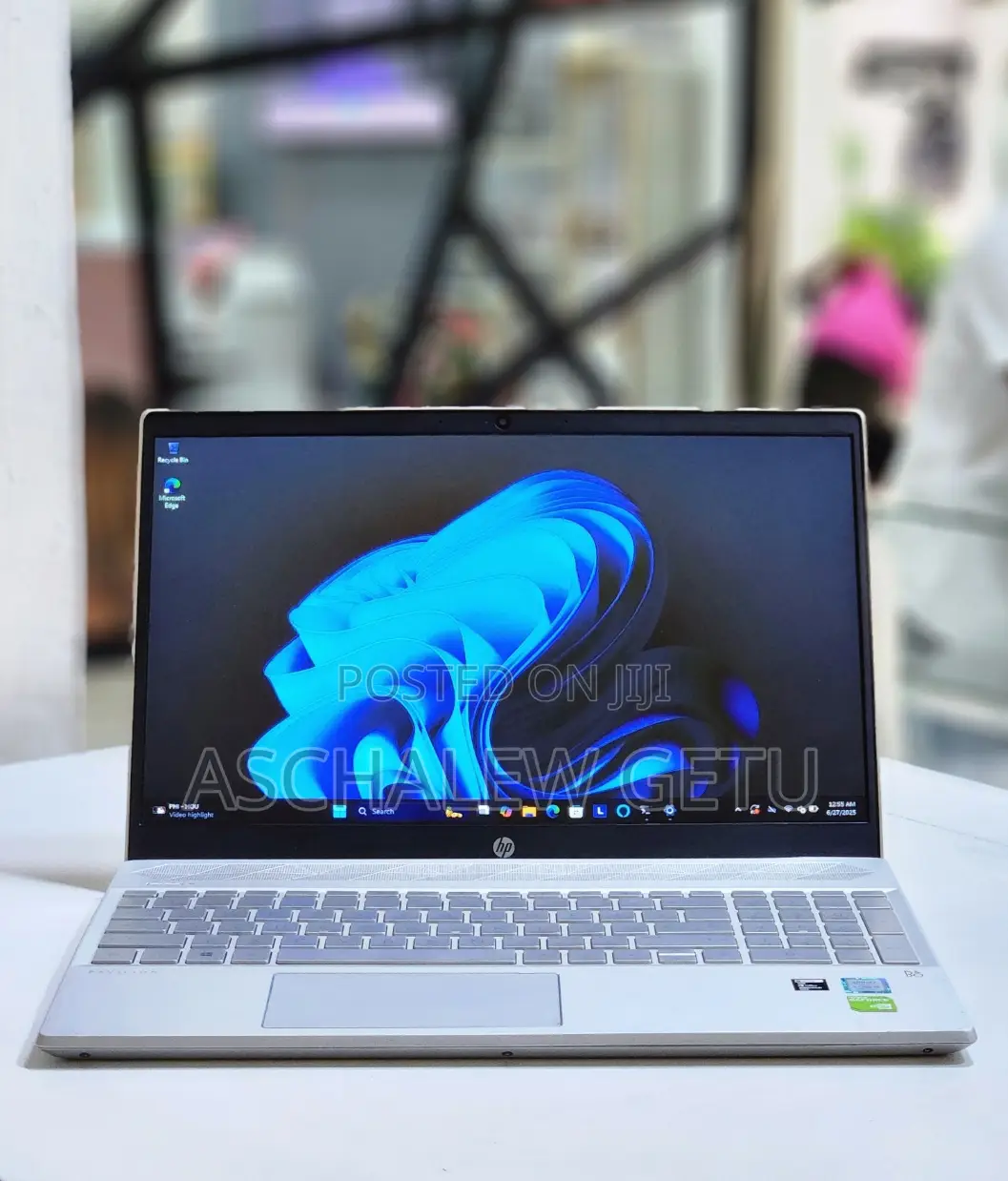 New Laptop HP Pavilion 15 8GB Intel Core I5 SSD 128GB