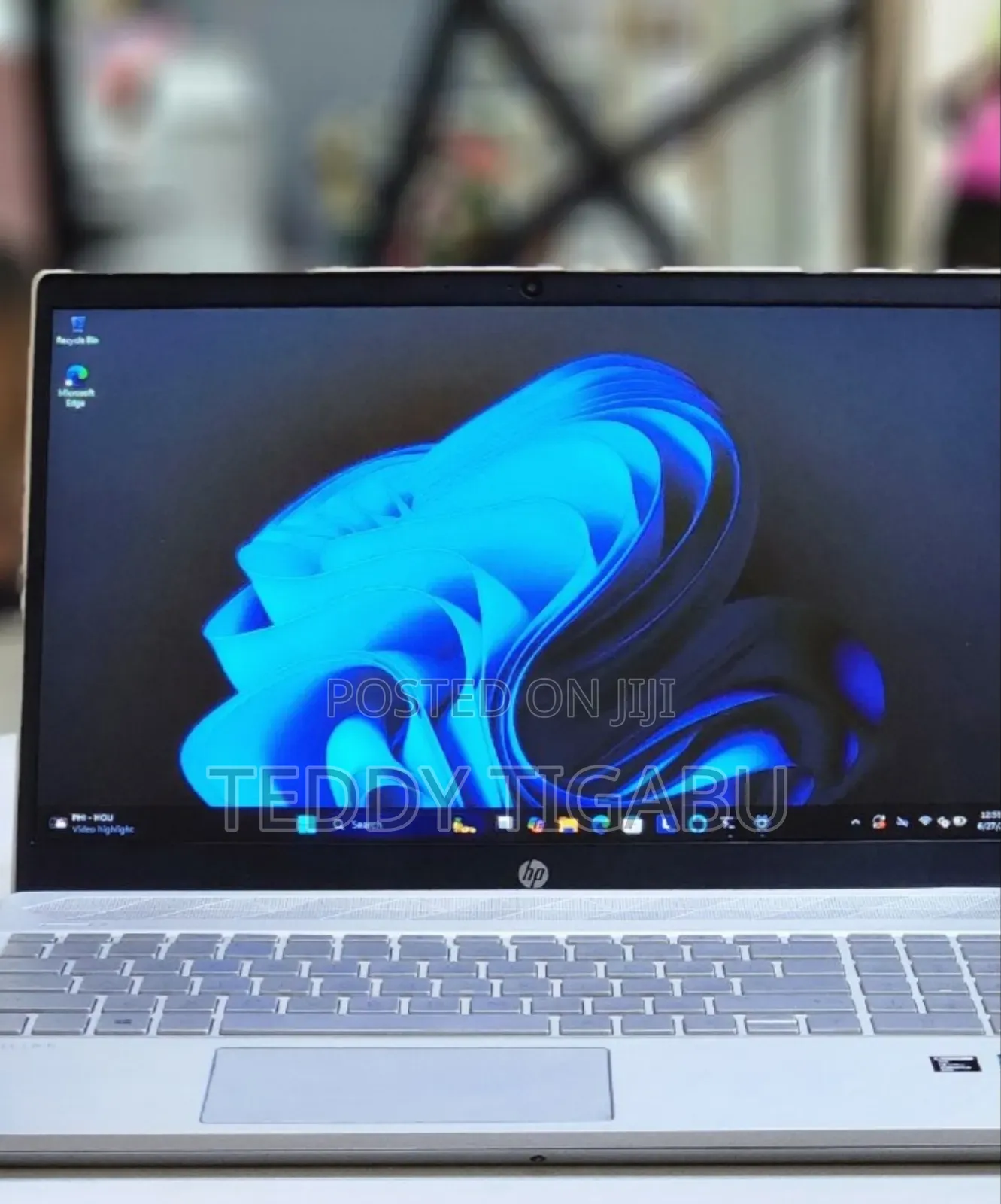 New Laptop HP Pavilion 15 8GB Intel Core I5 SSD 1T