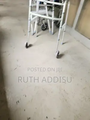 Walker Medical並無walker與會medical Care Walker的跟foldable Walker