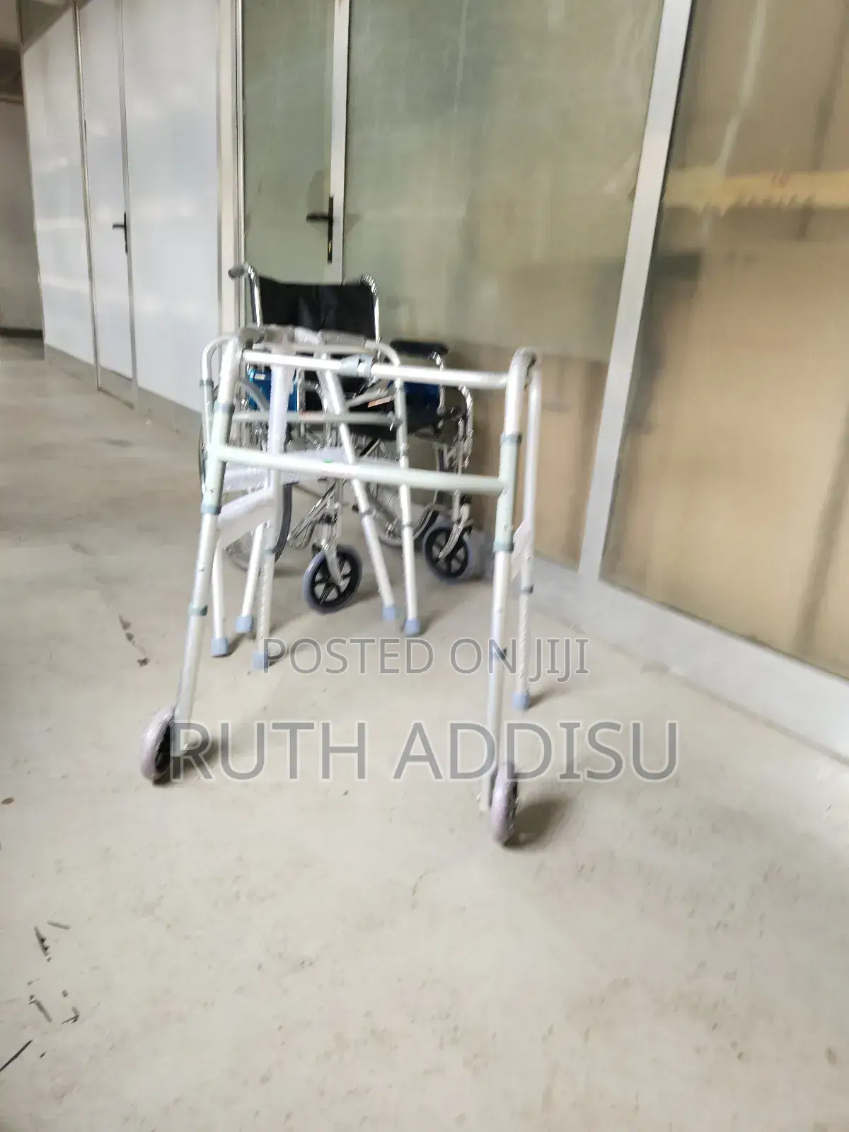 Walker起火walker也會walker國外walker承辦walker三人walker裡面walker New