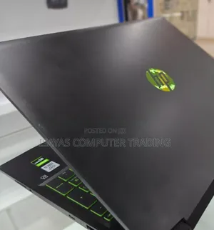 Photo - New Laptop HP 16GB Intel Core I5 SSD 512GB