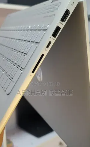 New Laptop HP Envy X360 8GB Intel Core I5 SSD 1T