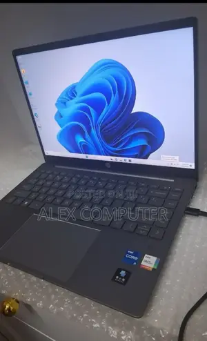 New Laptop HP Pavilion 14 16GB Intel Core I5 SSD 512GB