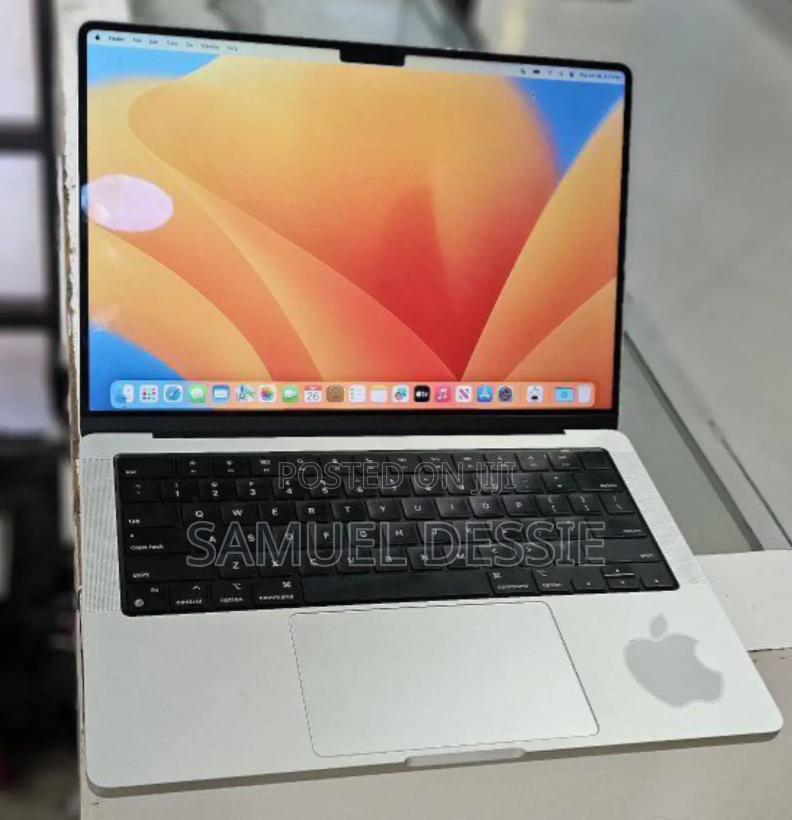 New Laptop Apple MacBook Pro M1 16GB Apple M1 SSD 512GB