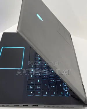 New Laptop Alienware M17x R2 16GB Intel Core Ultra 7 SSD 1T
