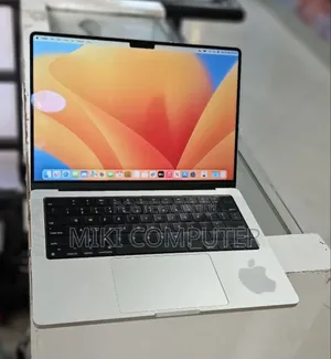 New Laptop Apple MacBook Pro M1 16GB Intel SSD 512GB