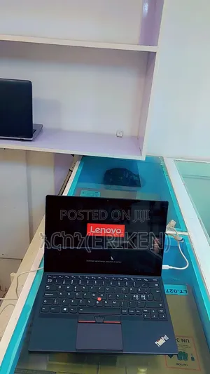 New Laptop Lenovo ThinkPad Yoga 8GB Intel Core I5 SSD 256GB