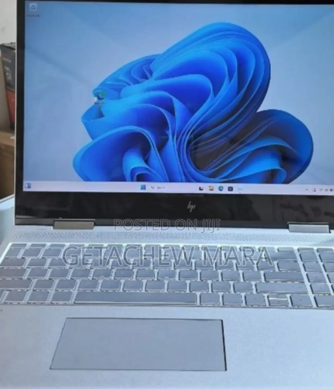 New Laptop HP Envy X360 8GB Intel Core I5 SSD 512GB