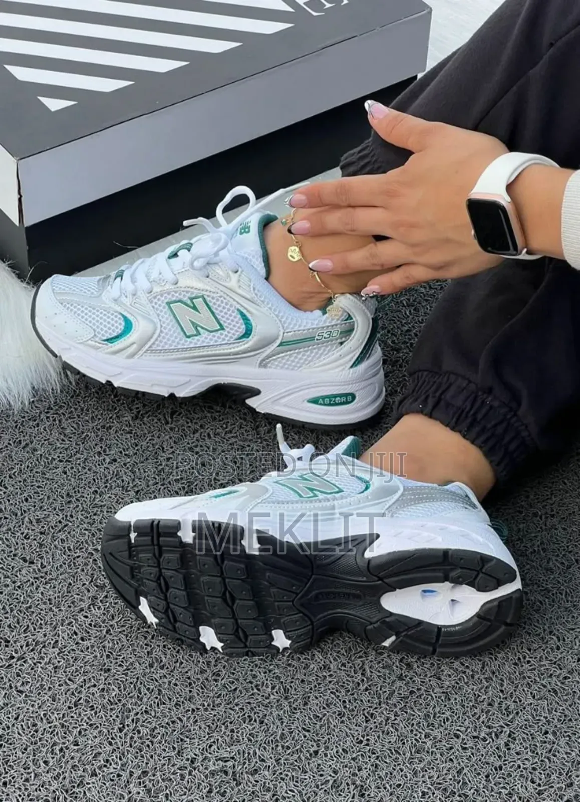 New Balance 530
