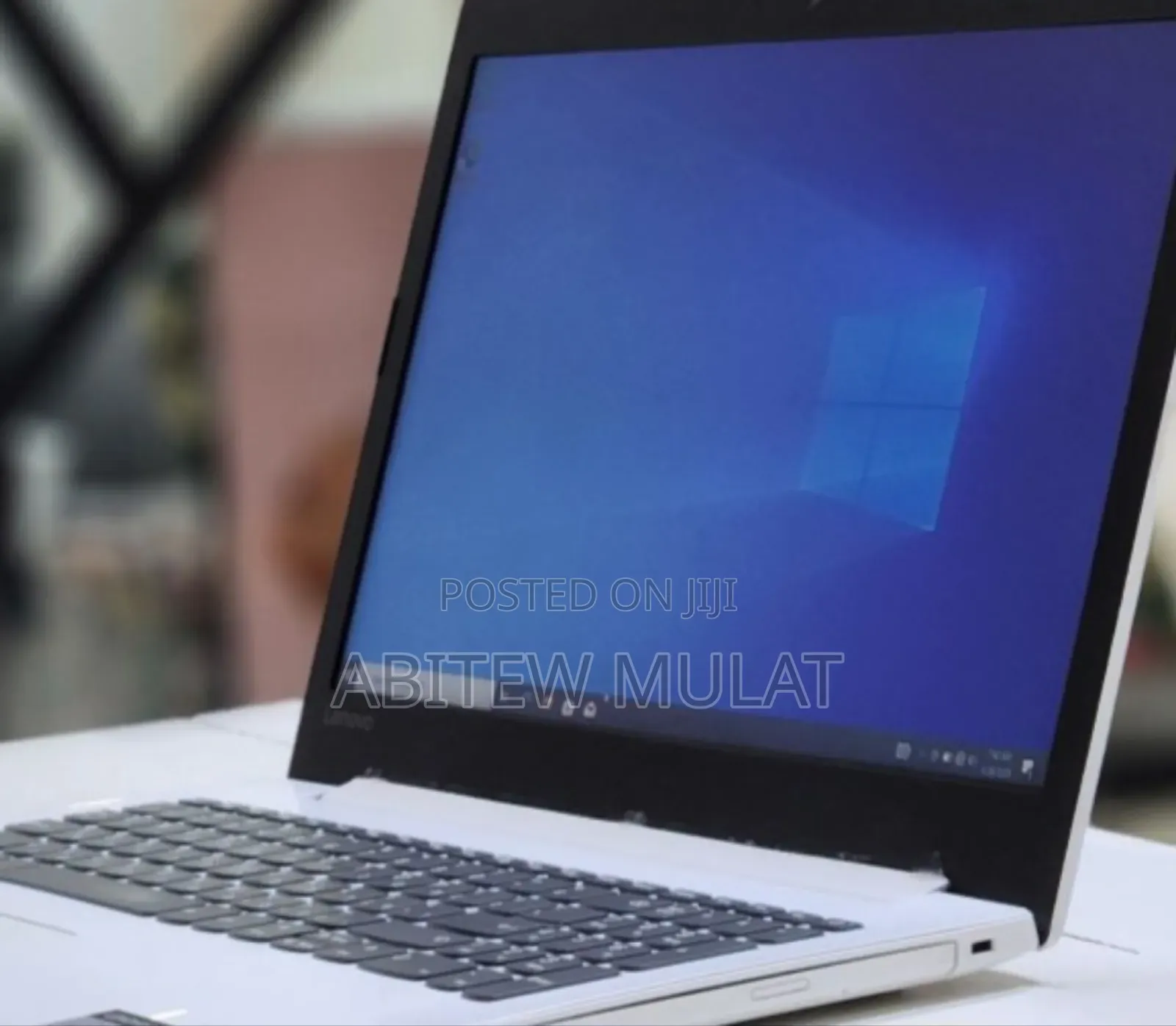 New Laptop Lenovo IdeaPad 330 8GB Intel Core I5 HDD+SSD 1T