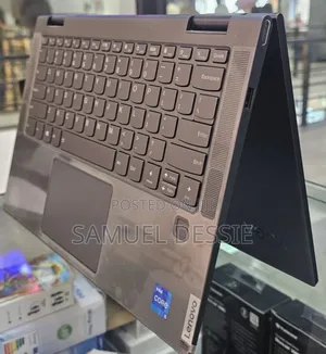 New Laptop Lenovo Yoga 7i 8GB Intel Core I5 SSD 512GB