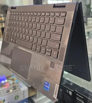 New Laptop Lenovo Yoga 7i 8GB Intel Core I5 SSD 512GB