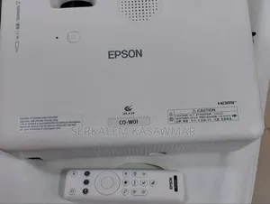 Brand New Epson Projector Co-W01 With Bag And