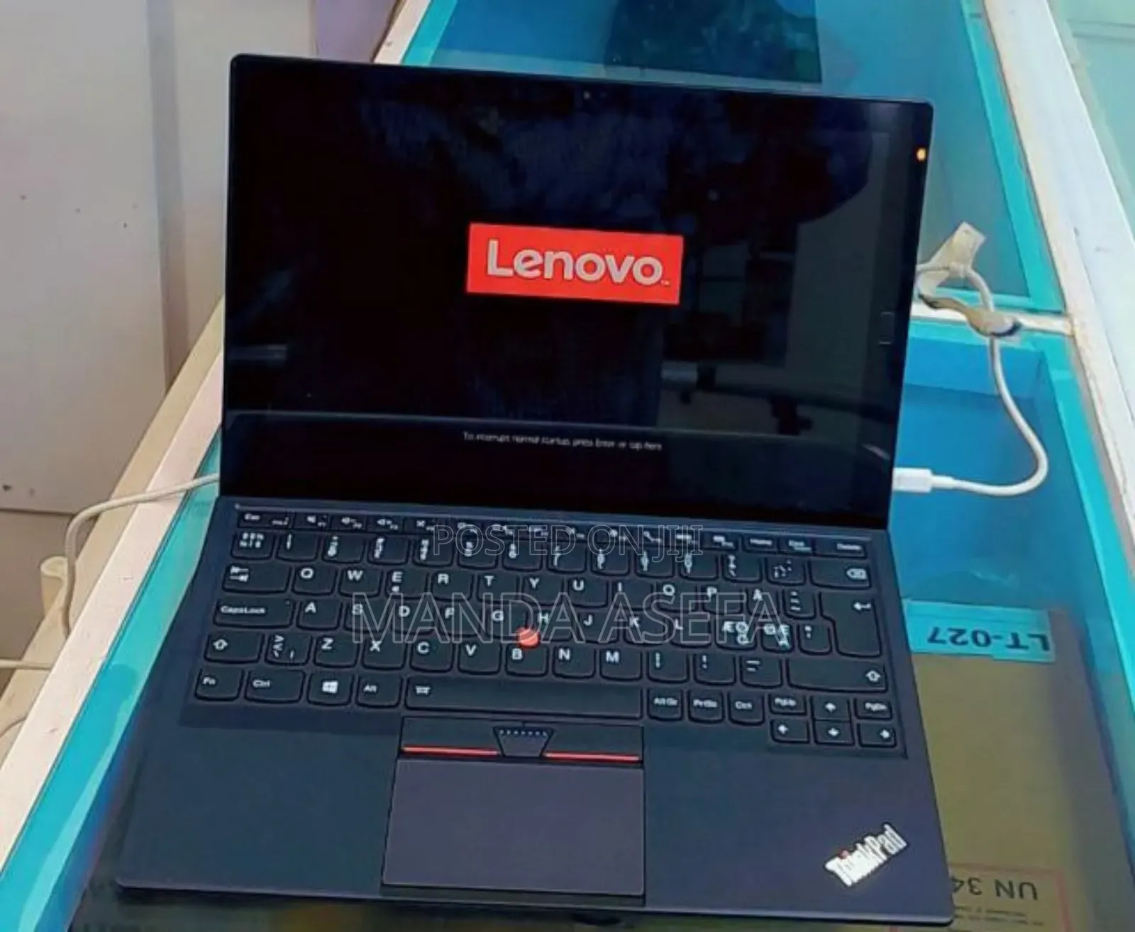 New Laptop Lenovo ThinkPad Yoga 8GB Intel Core I5 SSD 256GB