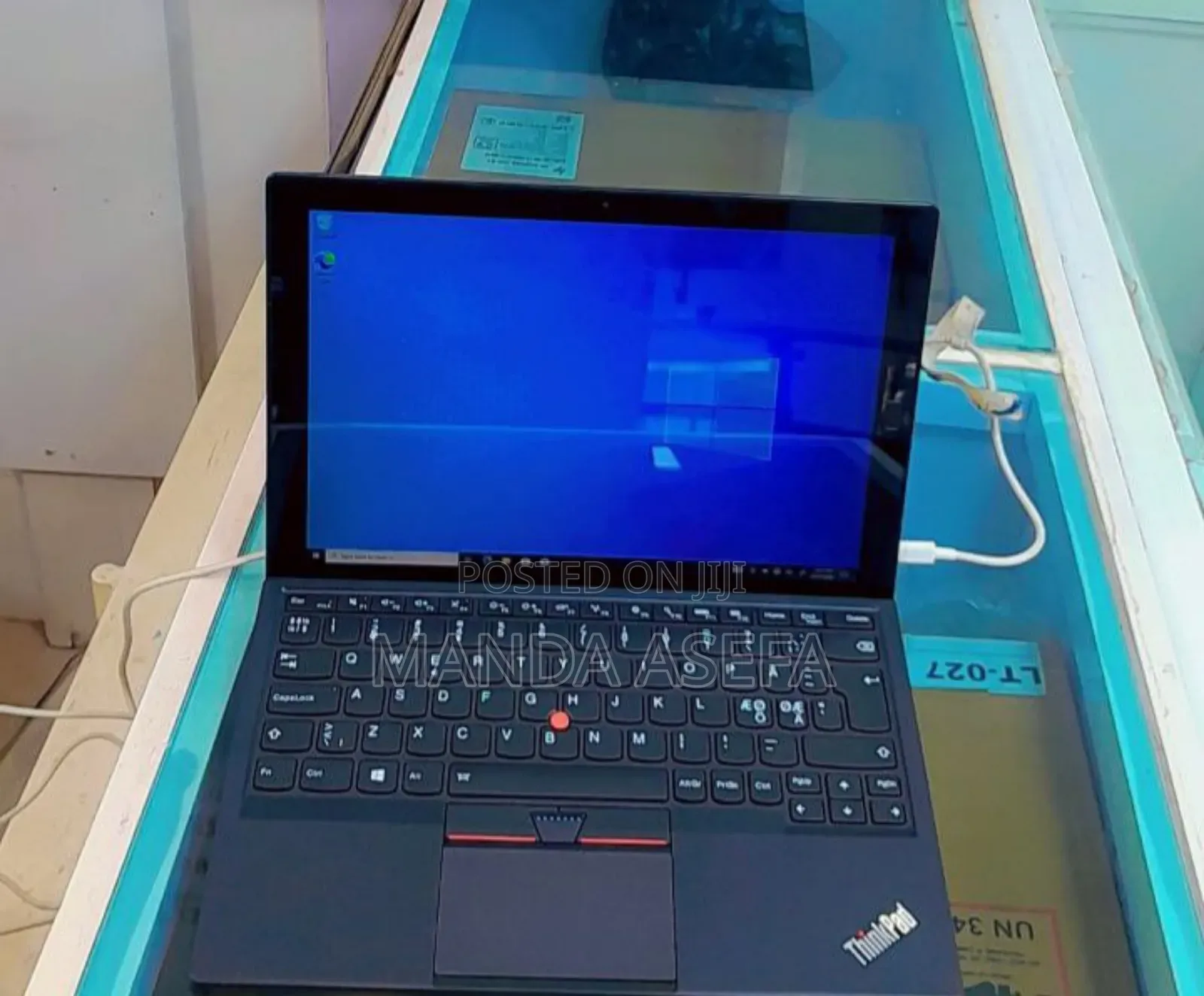 New Laptop Lenovo ThinkPad Yoga 8GB Intel Core I5 SSD 256GB