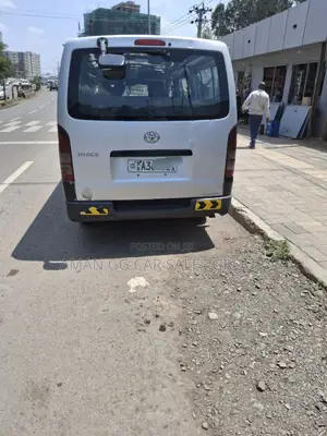 Toyota HiAce 2007 Silver