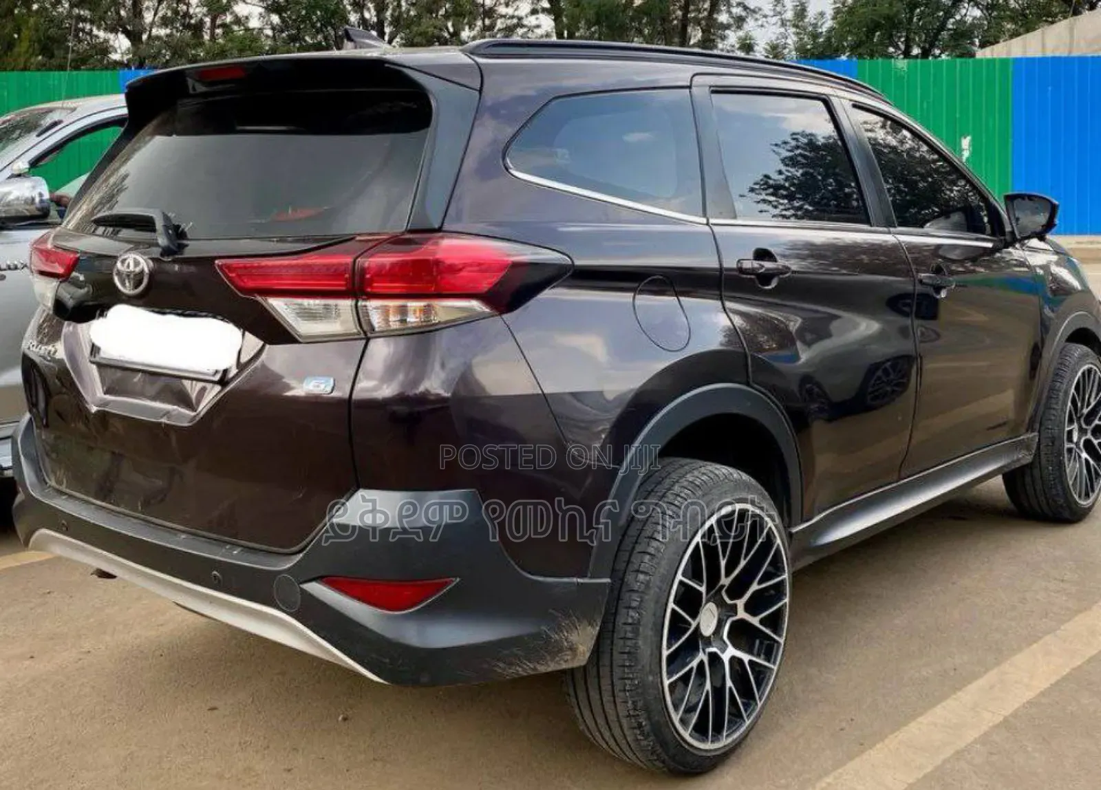 Toyota Rush 1.5 RWD 2021 Burgundy