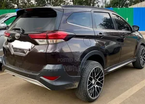 Toyota Rush 1.5 RWD 2021 Burgundy