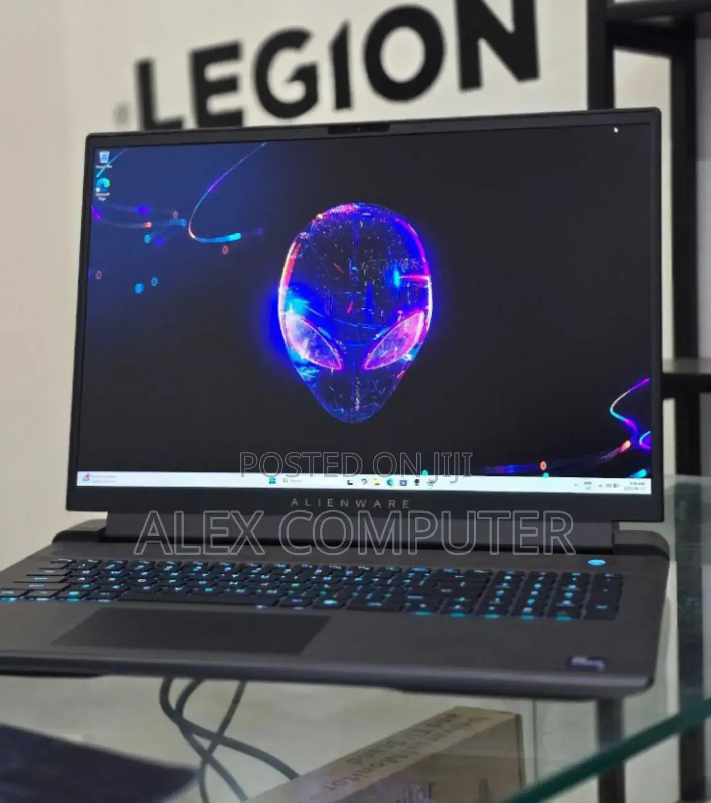 New Laptop Alienware M17x R2 32GB Intel Core I7 SSD 1T
