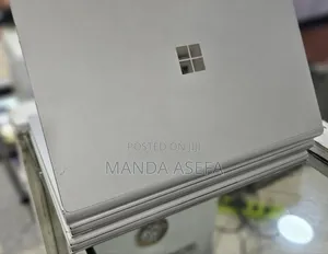 New Laptop Microsoft Surface Book 3 16GB Intel Core I7 SSD 256GB