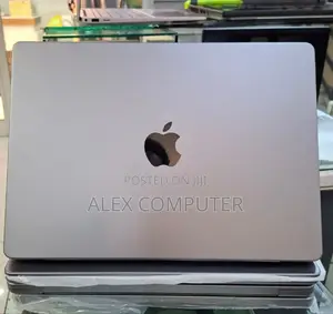 New Laptop Apple MacBook Pro M1 16GB Apple M1 Pro SSD 1T