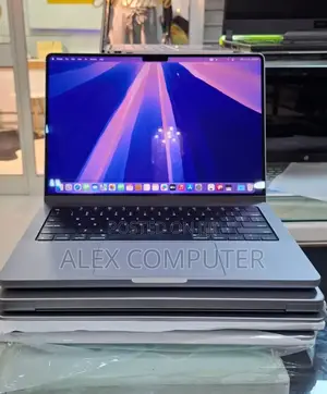 New Laptop Apple MacBook Pro M1 16GB Apple M1 Pro SSD 1T