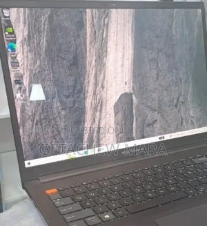 Photo - New Laptop Asus Vivobook 16 16GB Intel Core I7 SSD 1T