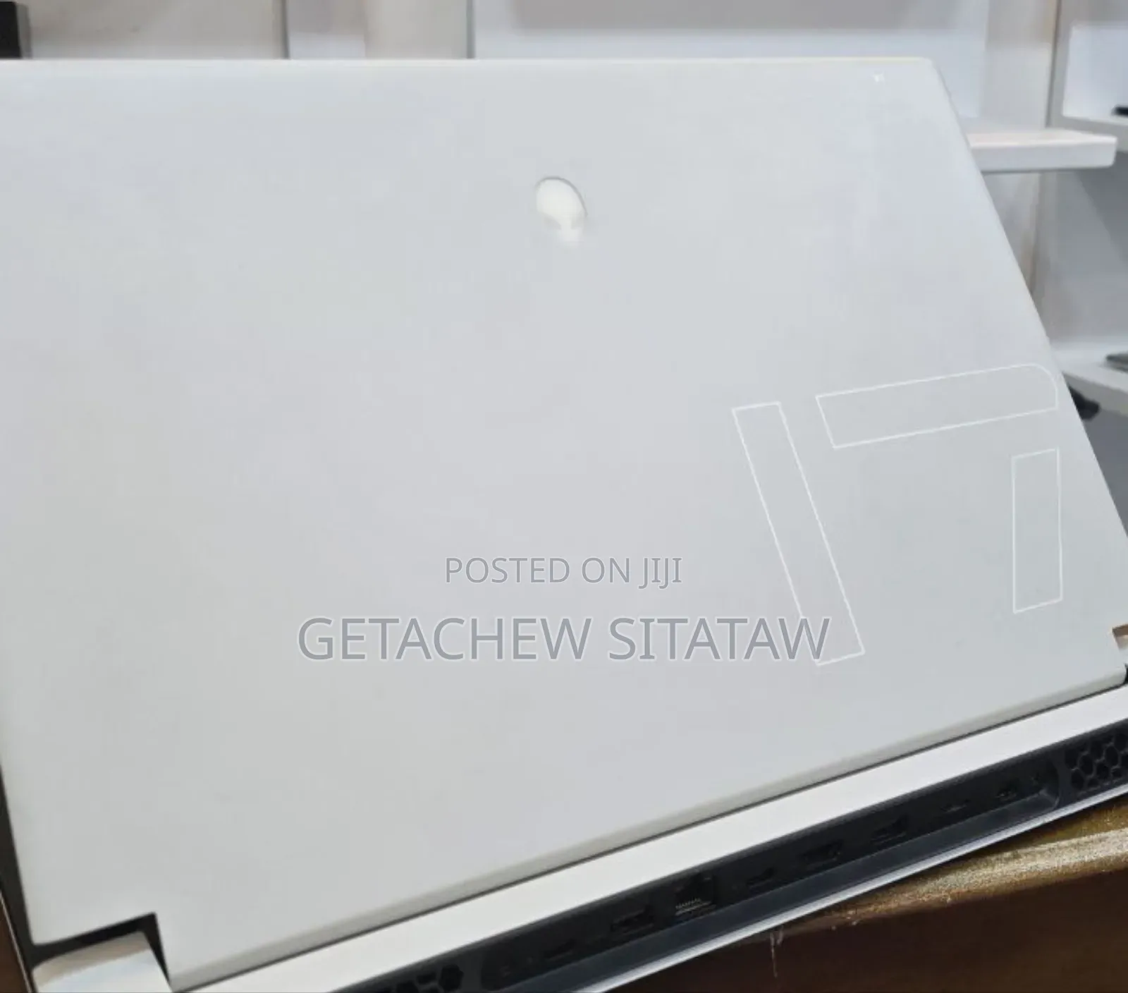 New Laptop Alienware M17x R2 32GB Intel Core I7 SSD 1T