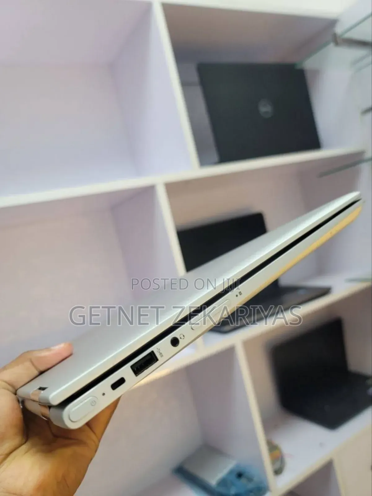 New Laptop HP Envy X360 8GB Intel Core I5 HDD 1T