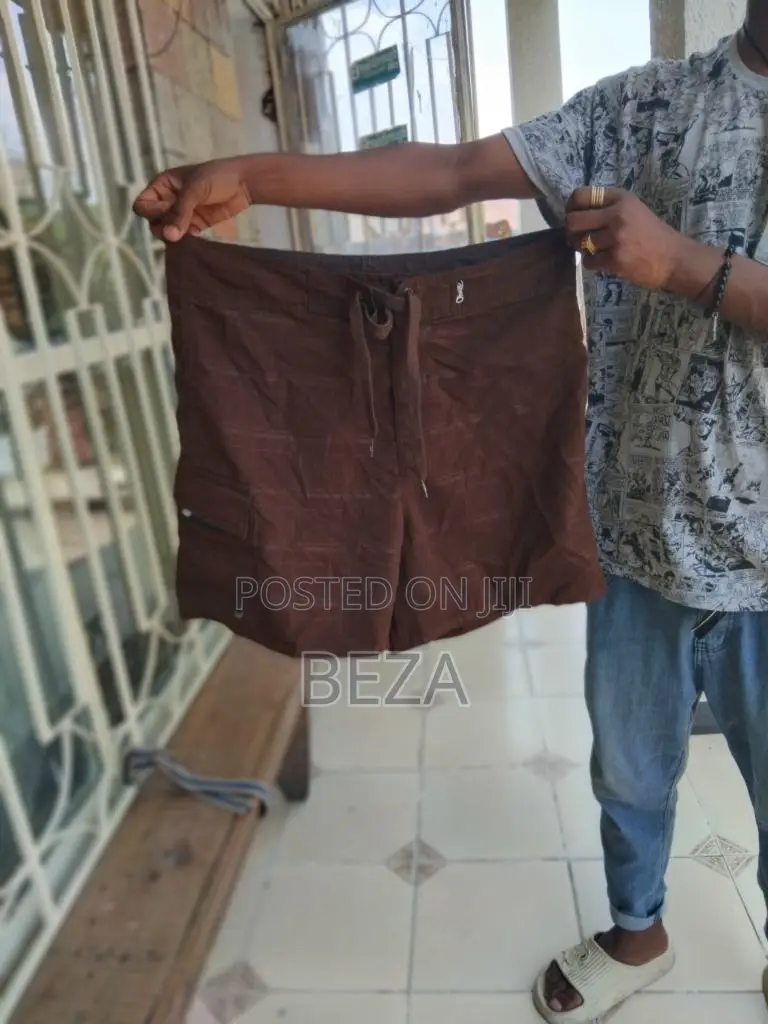 ቦ ን ዳ ቁምጣ Shorts