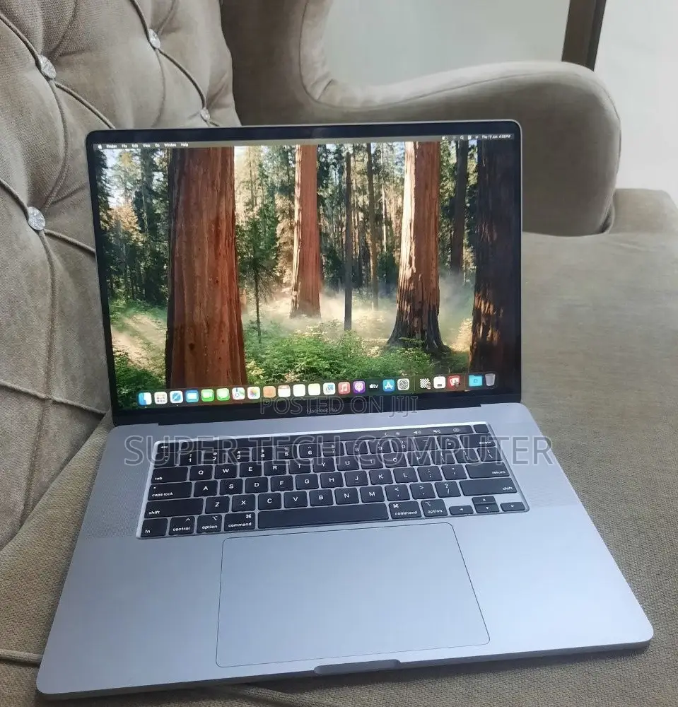 New Laptop Apple MacBook Pro 2019 32GB Intel Core I9 SSD 512GB