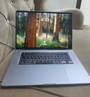 New Laptop Apple MacBook Pro 2019 32GB Intel Core I9 SSD 512GB