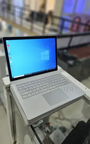 New Laptop Microsoft Surface Book 3 16GB Intel Core I7 SSD 256GB