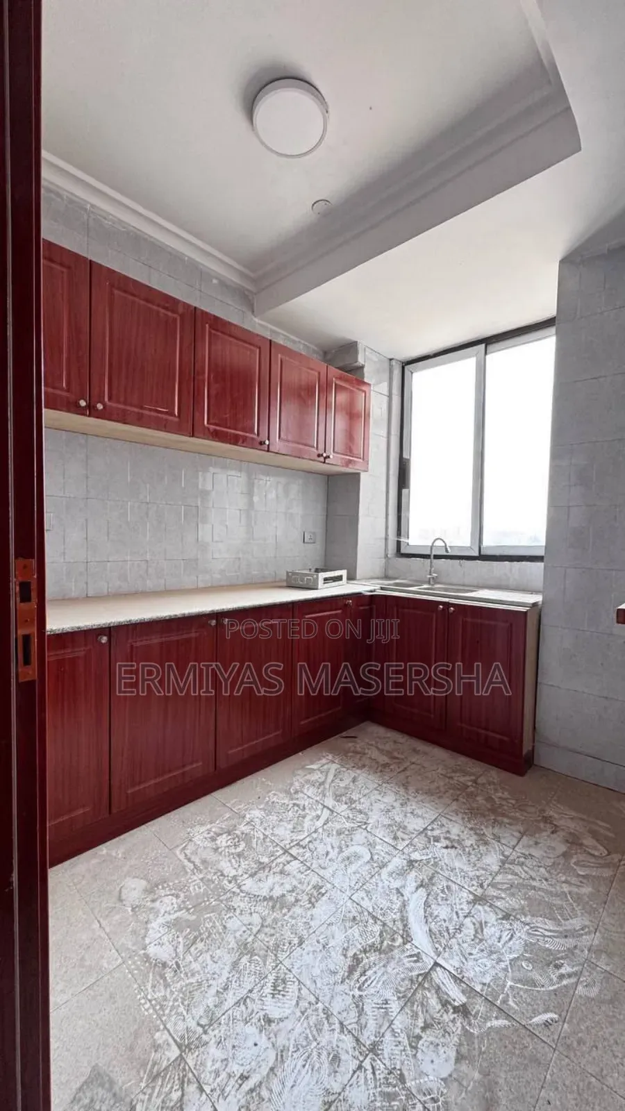 Furnished 2bdrm Condo in Yeka for sale