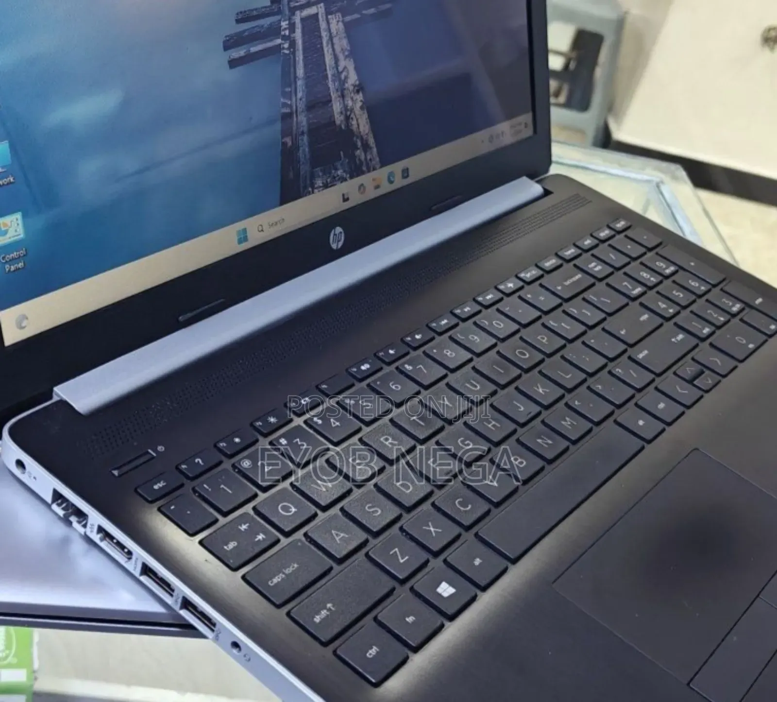 New Laptop HP Stream Notebook 8GB Intel Core I5 HDD 1T