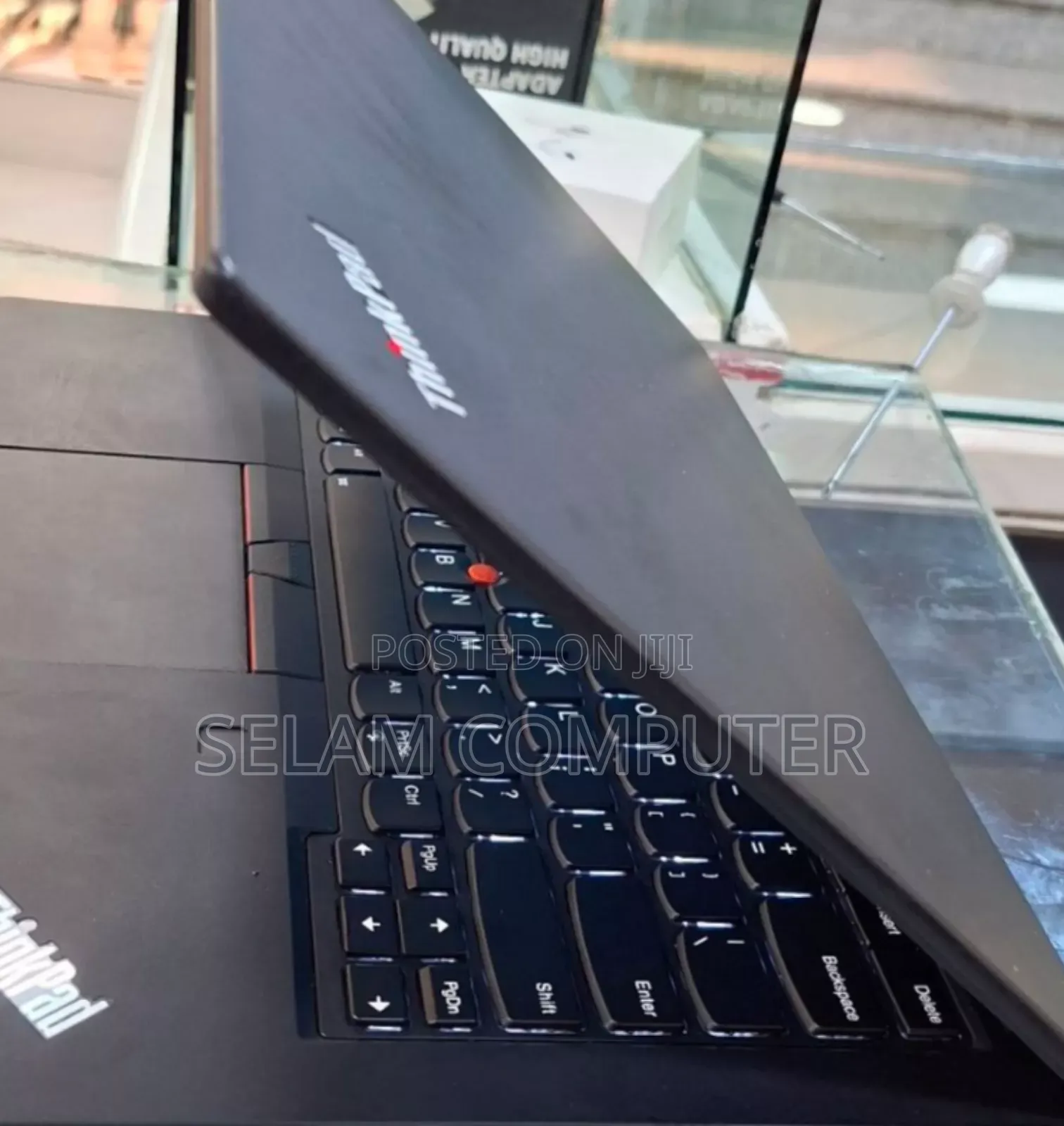New Laptop Lenovo ThinkPad T495s 16GB AMD Ryzen 5 SSD 512GB