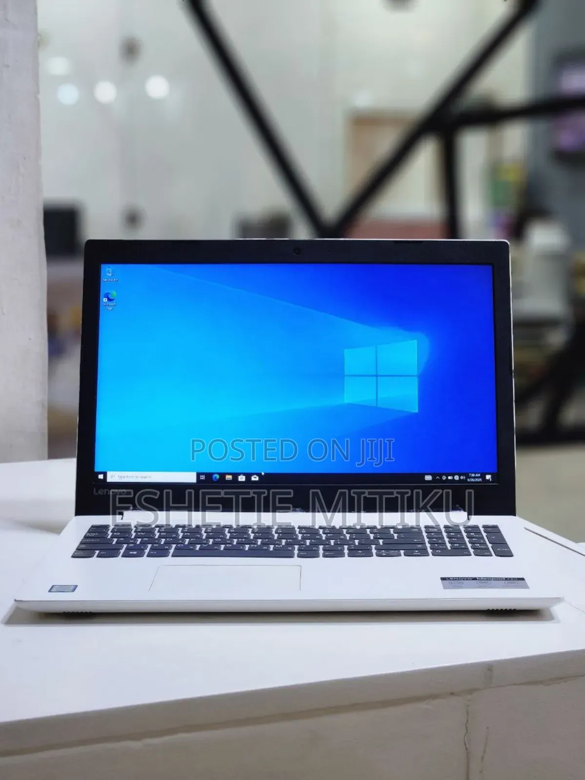 New Laptop Lenovo IdeaPad 330 8GB Intel Core I5 SSD 1T