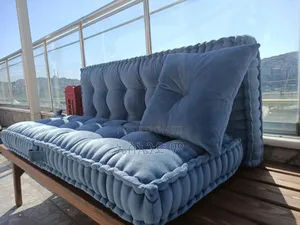 Gurdin Easy Sofa Design