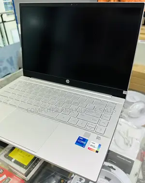 New Laptop HP Pavilion 14 16GB Intel Core I7 SSD 512GB