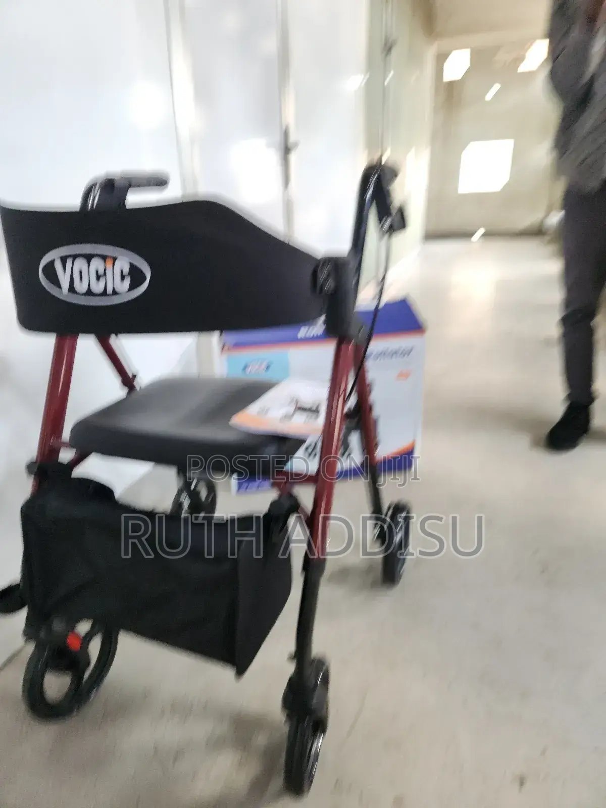 Walker Four Wheel Walker前天walker有些walker希有walker Foldable