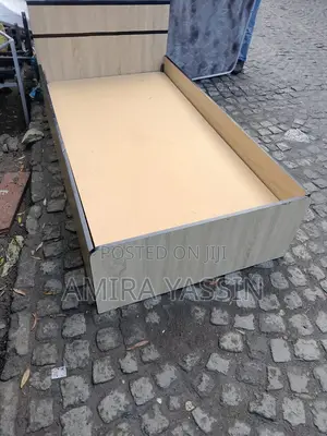 ቆንጆ አልጋ በቅናሽ