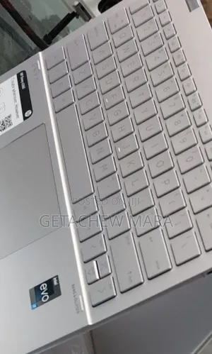 New Laptop HP Envy 14 4GB Intel Core I7 SSD 512GB