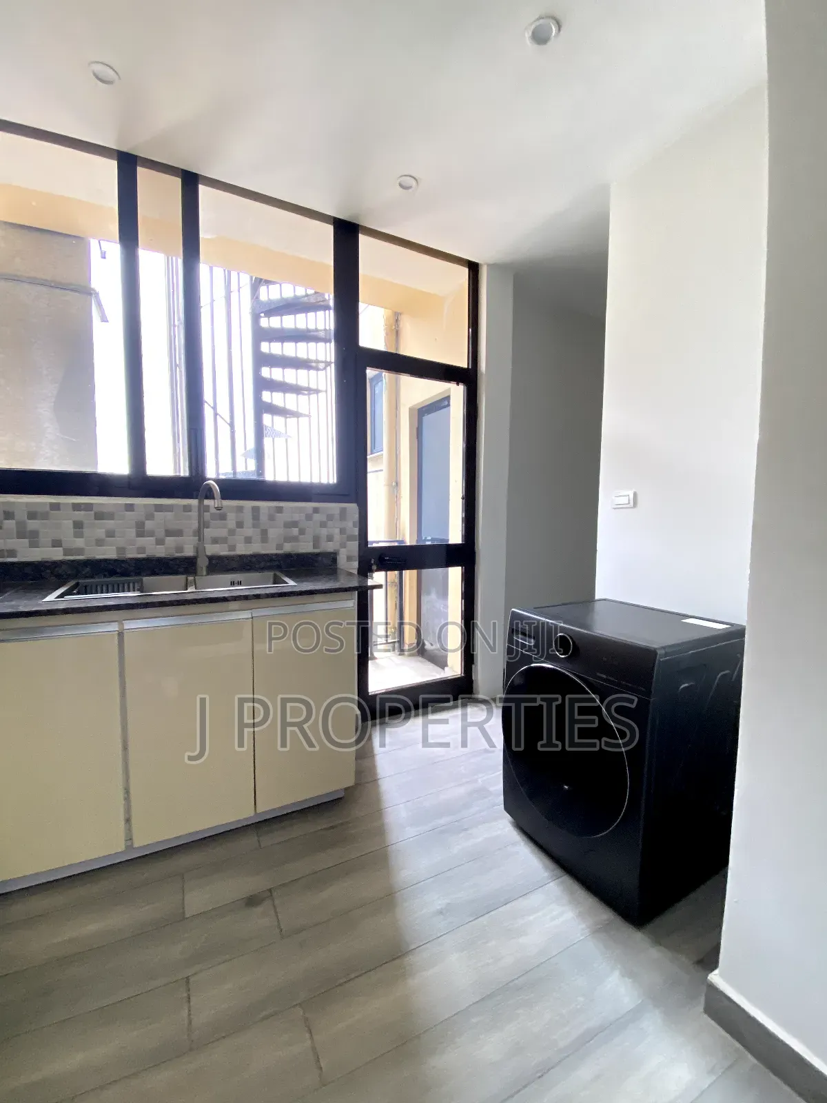 Furnished 3bdrm Apartment in Bole for rent