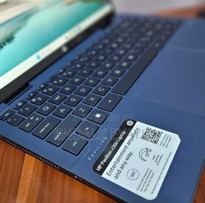 New Laptop HP Pavilion X360 8GB Intel Core I3 SSD 256GB