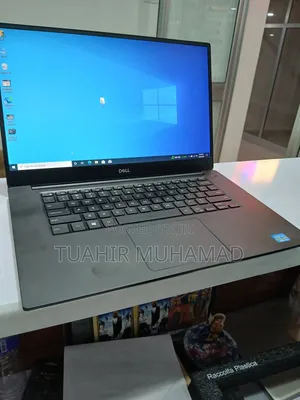 Photo - New Laptop Dell Precision 5540 16GB Intel Core I7 SSD 512GB