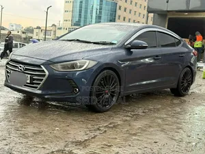 Hyundai Avante 2017 Blue
