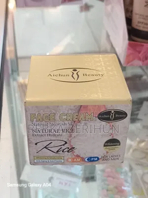 Photo - Face Cream Natural Nourish Skin